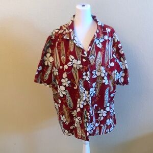 Hilo Hattie made in Hawaii Red Floral Surfboard Top for women size 1X
